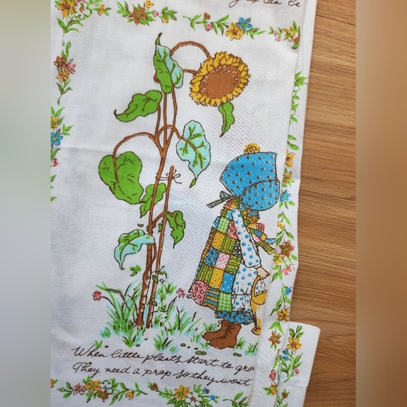 Vintage sheets floral and holly hobby - Picture 3 of 5